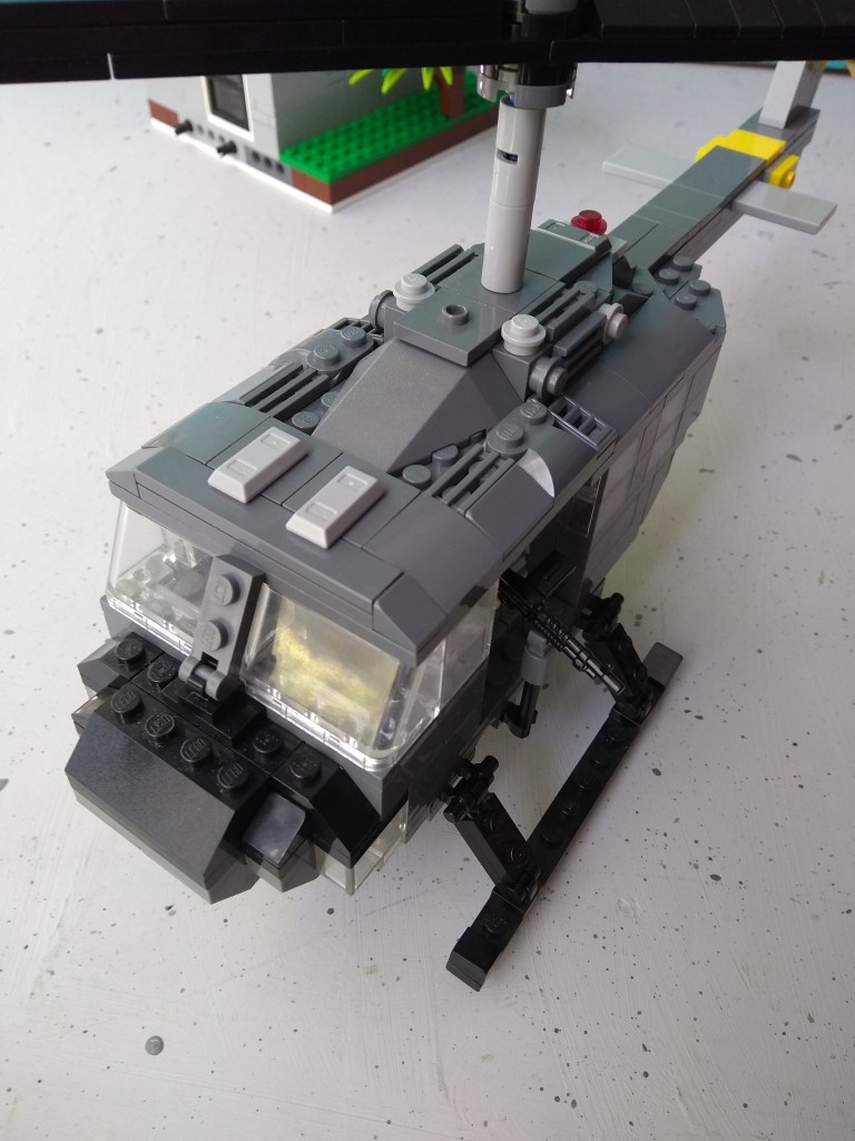 helicopter from vietnam war custom lego model